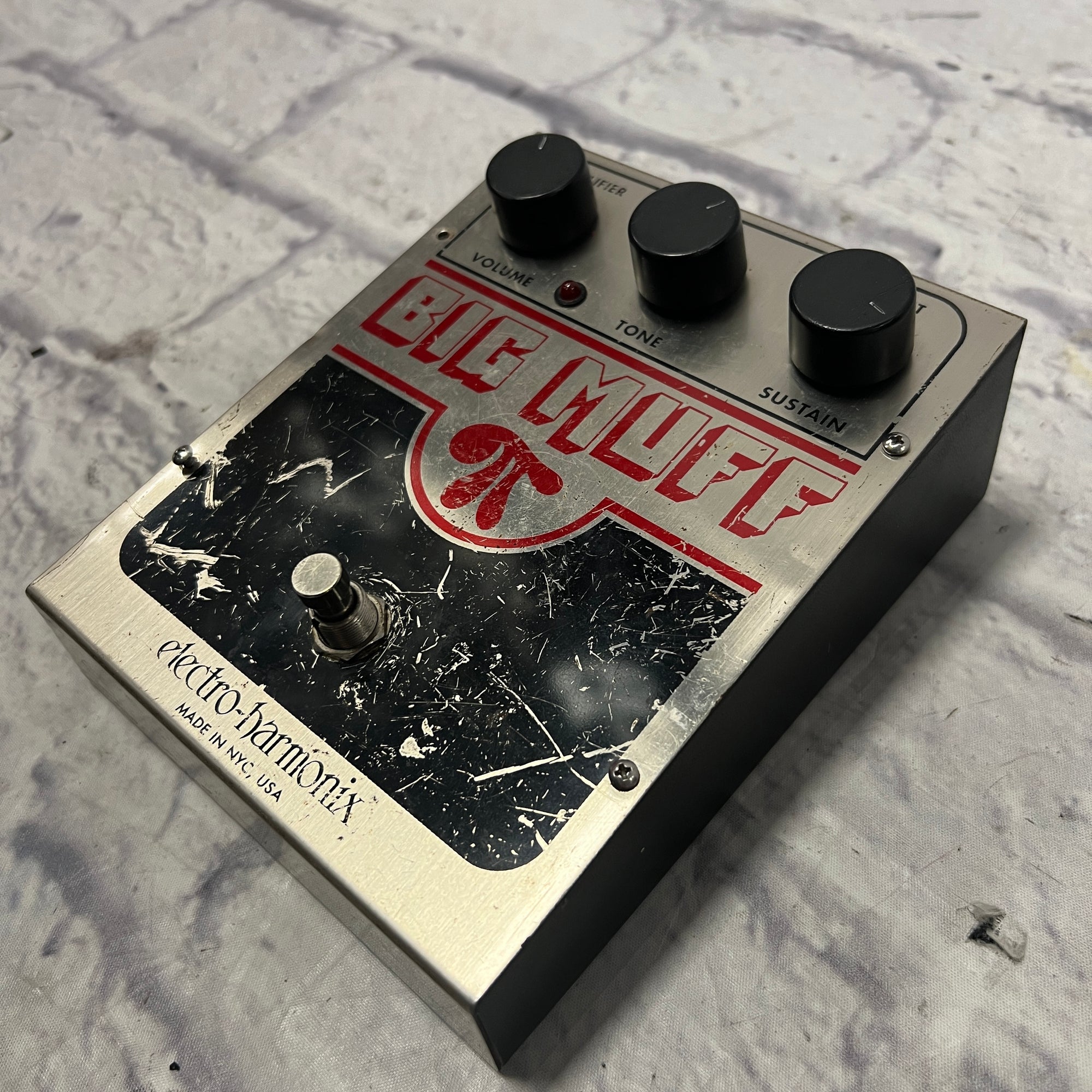 Electro-Harmonix Big Muff V9 EC-3003 Rev_C Fuzz Pedal - Evolution