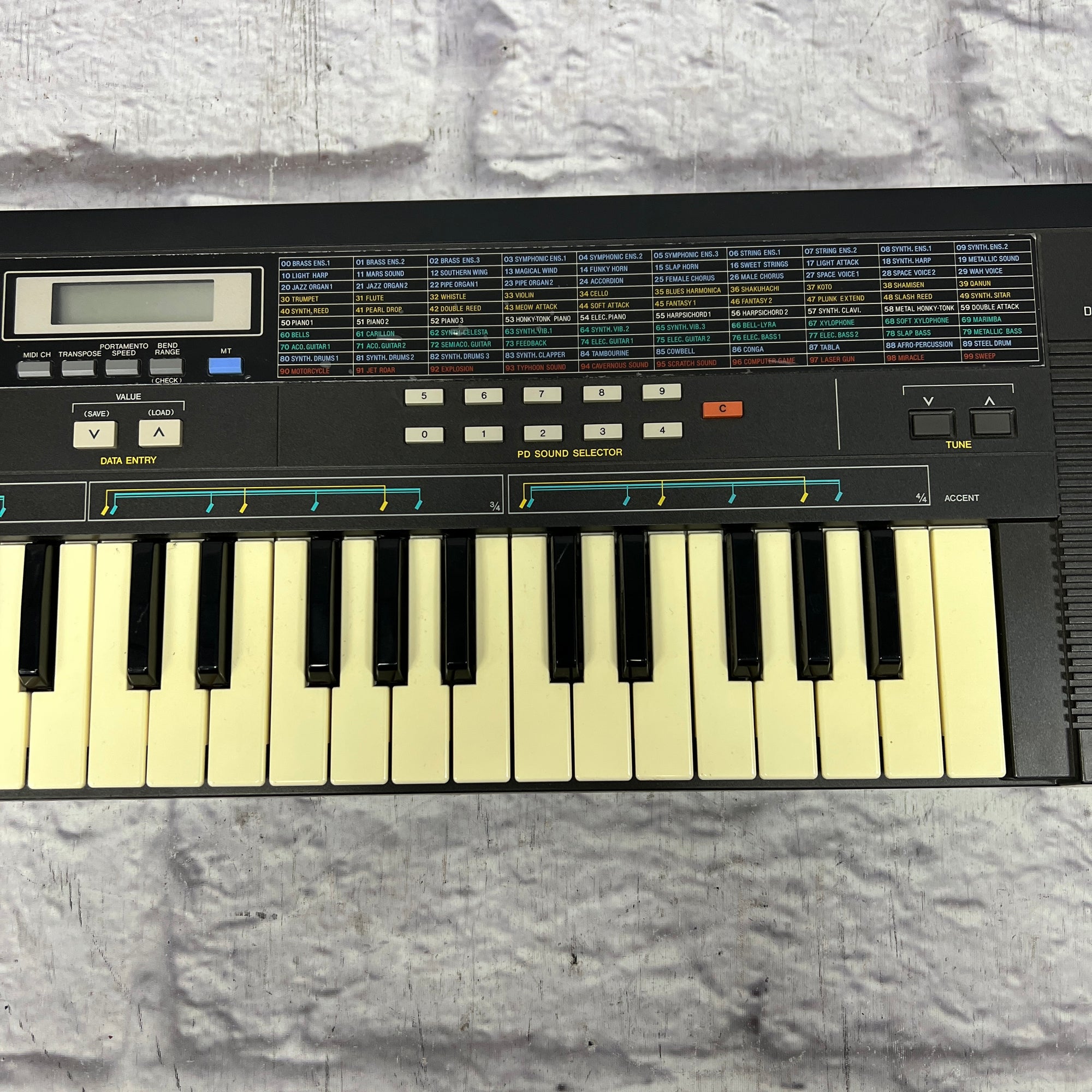 Casio CZ-230S Synth - Evolution Music
