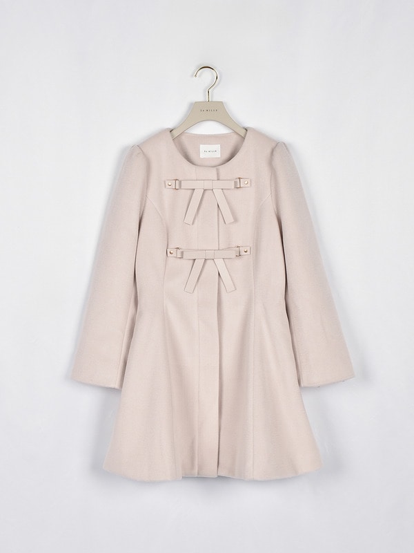 リボンフレアノーカラーコート｜evelyn（エブリン）公式通販サイト