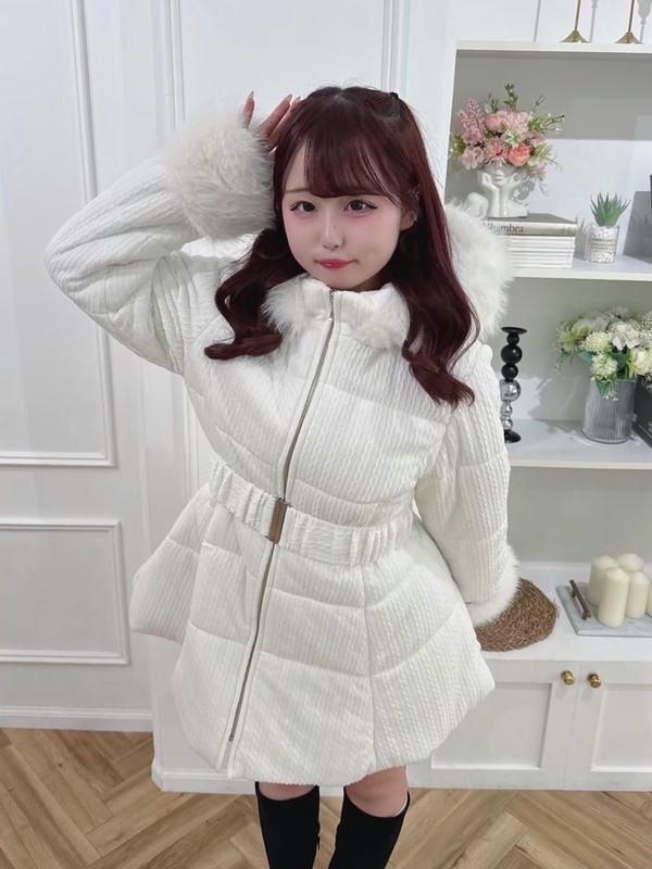 ファーダウンフレアコート｜evelyn（エブリン）公式通販サイト