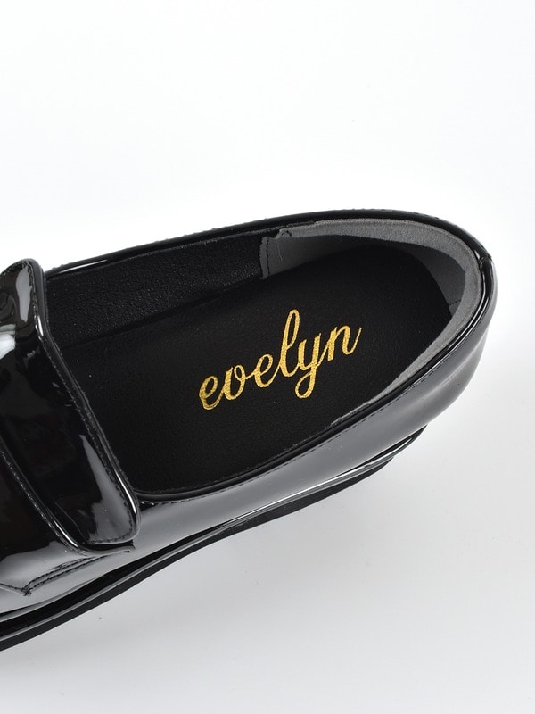 厚底チャームローファー｜evelyn（エブリン）公式通販サイト