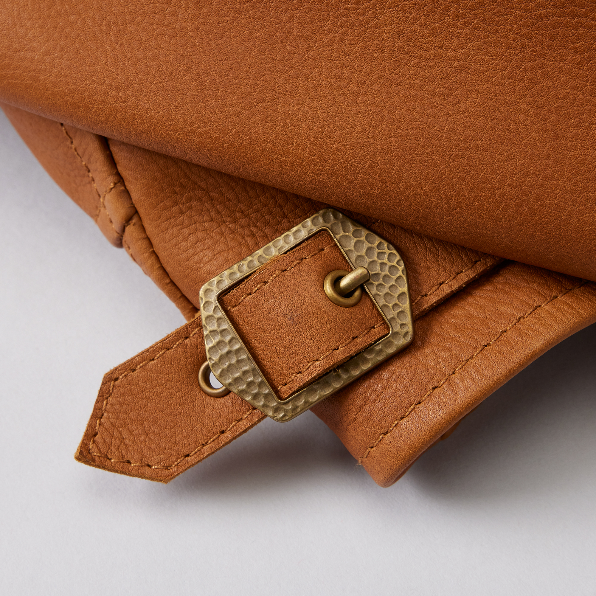 世界250着限定。アインシュタインが長年愛用していたLevi's®のレザー