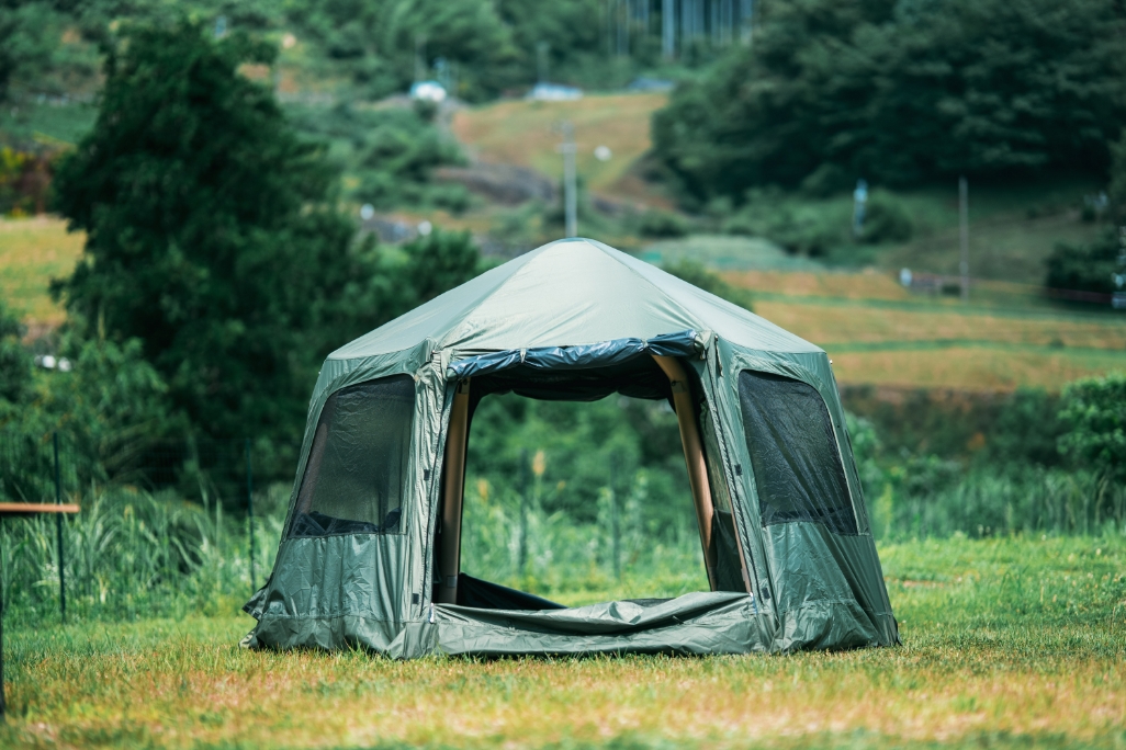 EZ AirTent 4 （イージーエアテント4人用） ｜ ezcamp