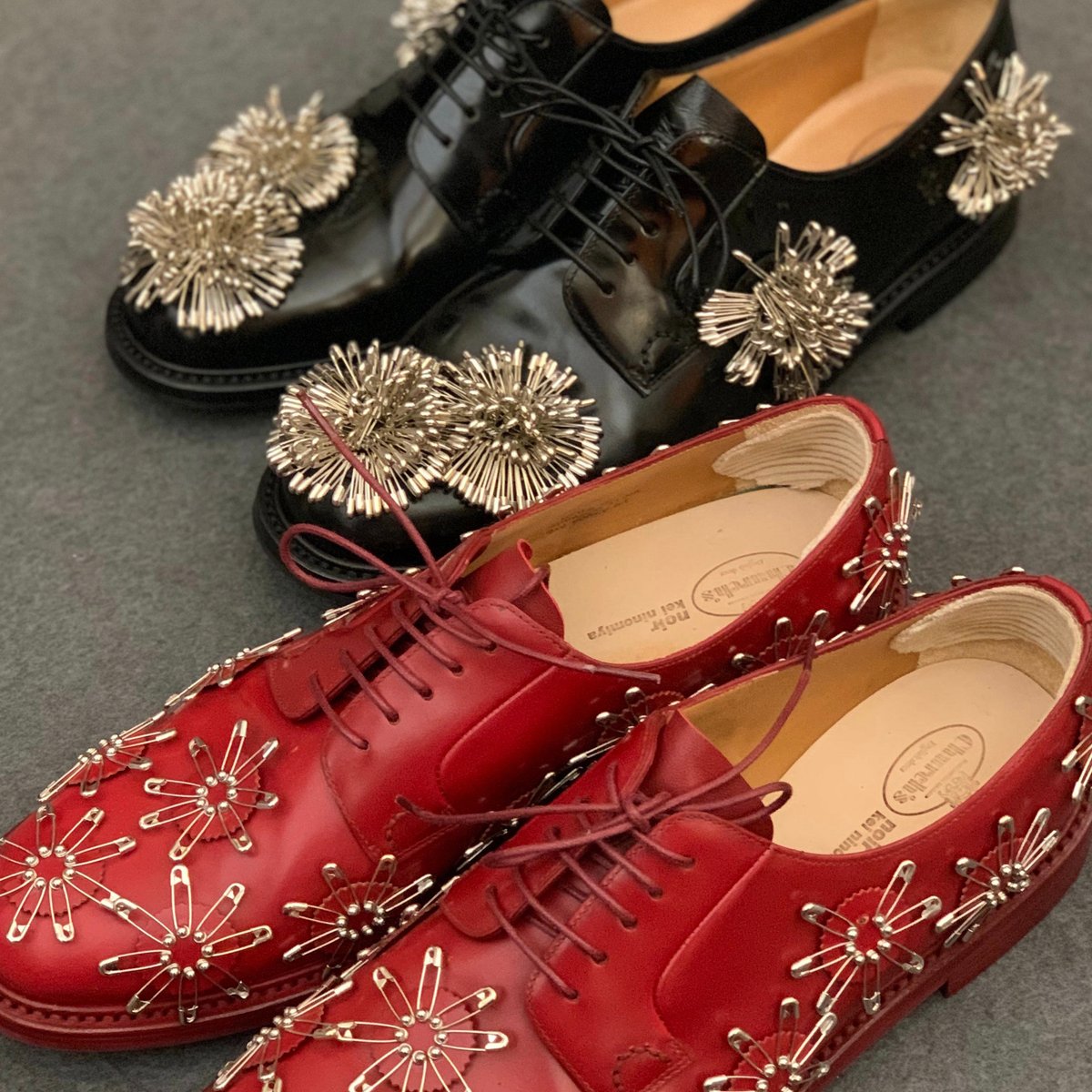 ノワール ケイ ニノミヤ」初コラボ チャーチとシューズ3型を制作