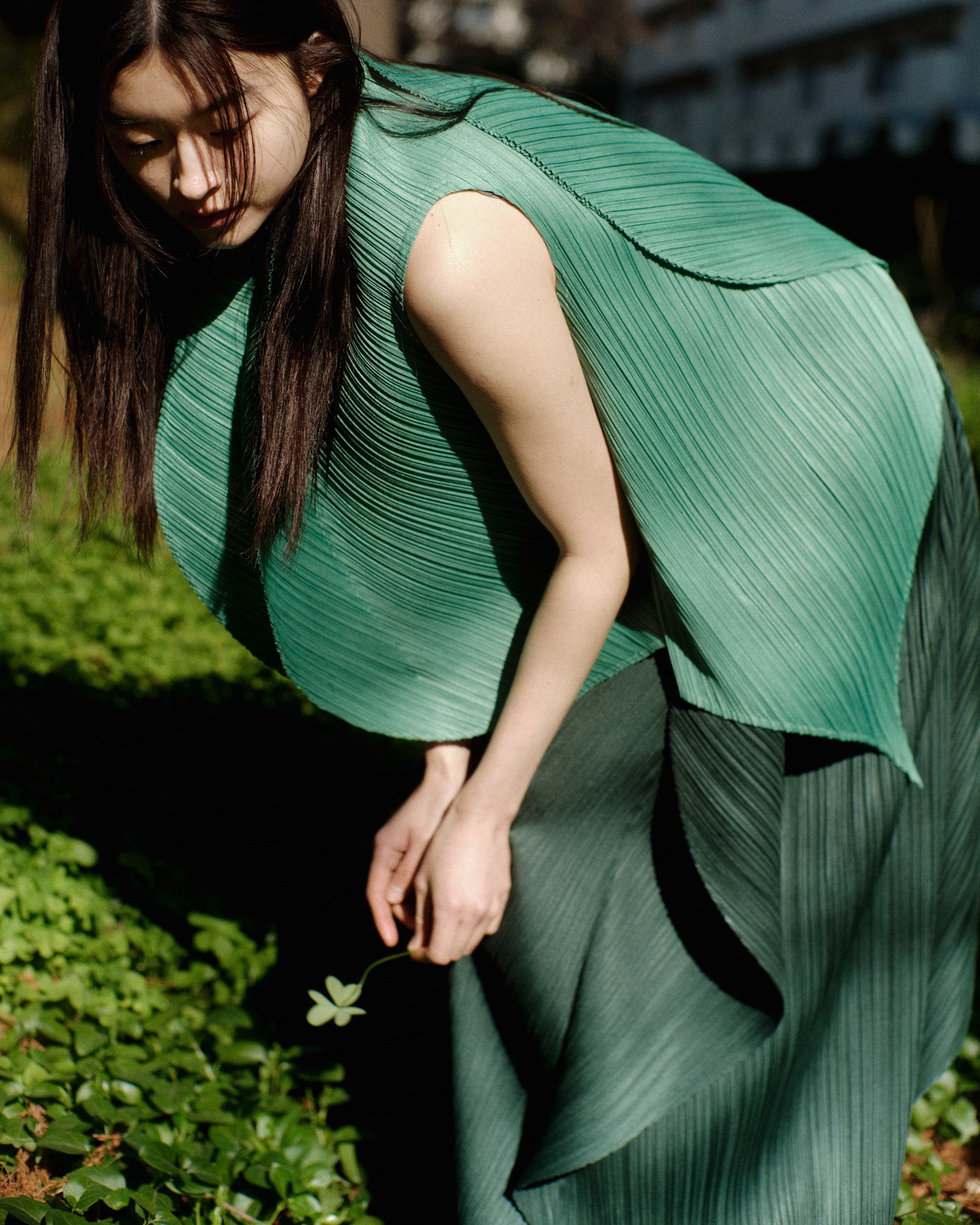 小さな気づきや喜びに、私をひらいてくれる服 「プリーツ プリーズ