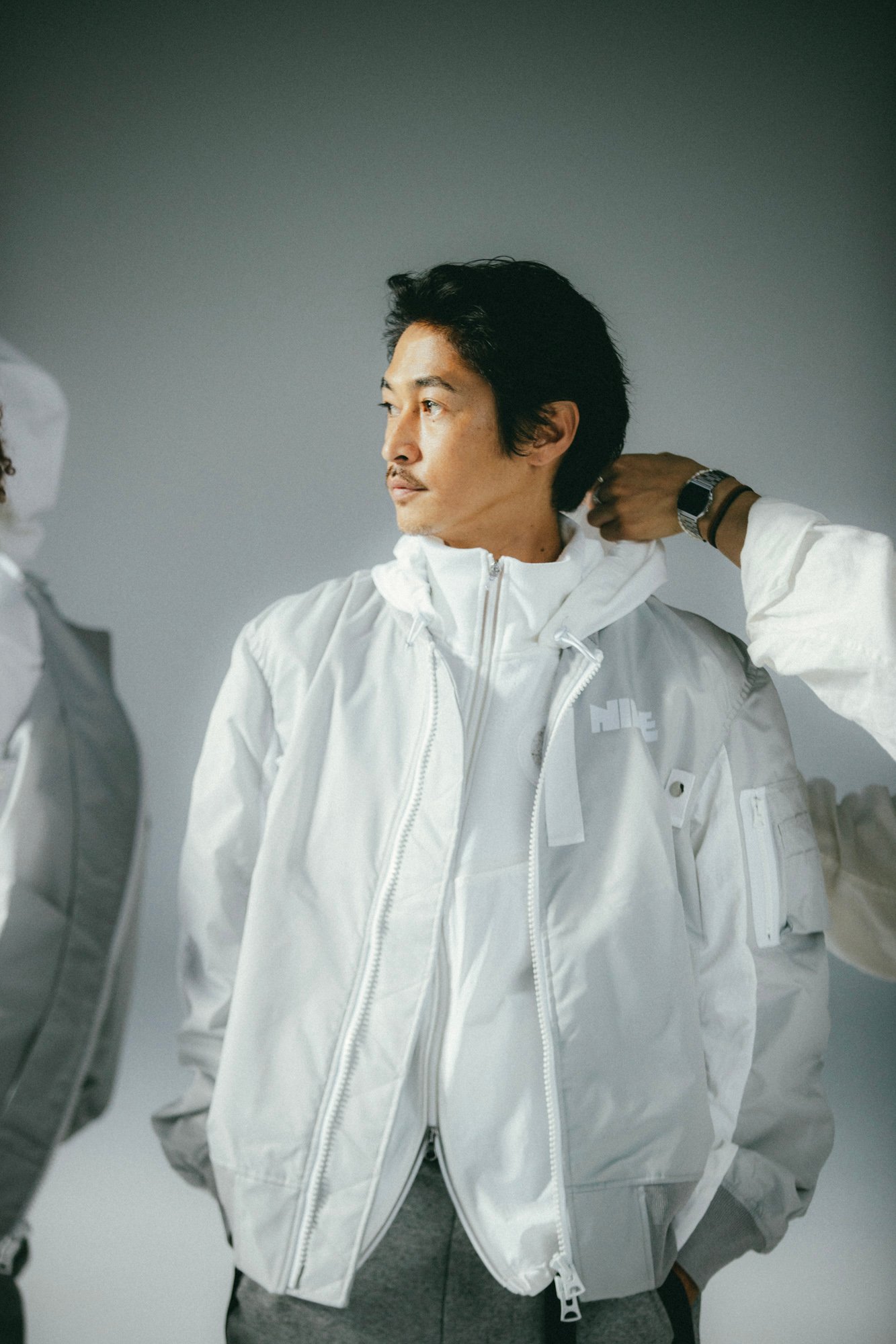 ナイキ×サカイ、窪塚洋介や秋元梢をヴィジュアルに起用 アイテム