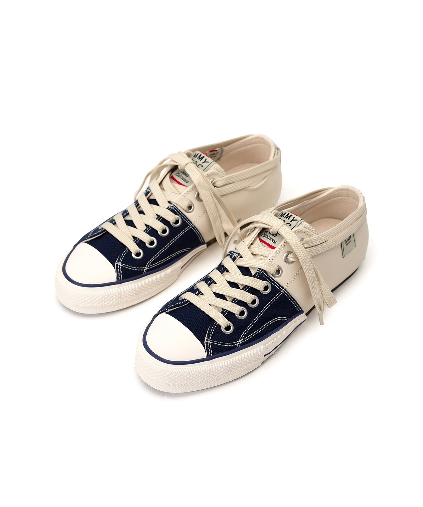 メゾン ミハラヤスヒロがナイジェル・ケーボンとのコラボシューズを