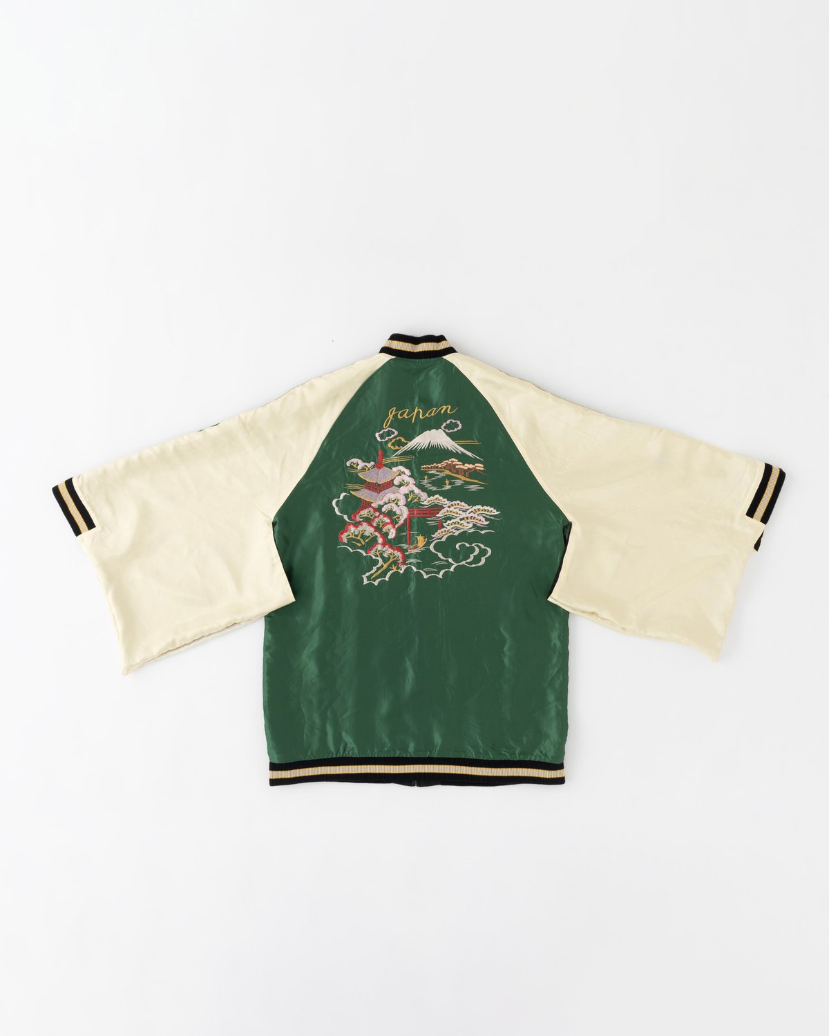 スカジャンと着物を融合させた「スカジャンキモノ」発売 やまとラボが