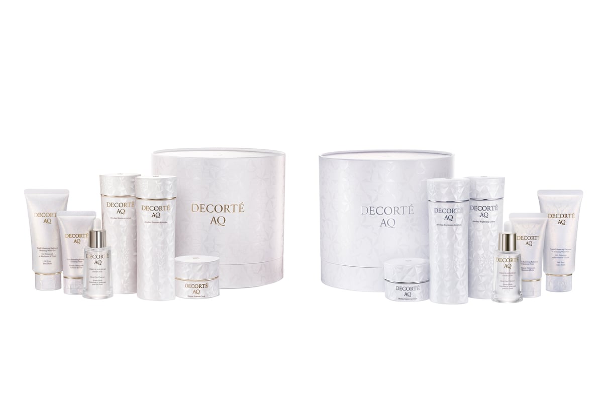 2025年クリスマスコフレ】コスメデコルテ AQ：ツヤ肌へと導く