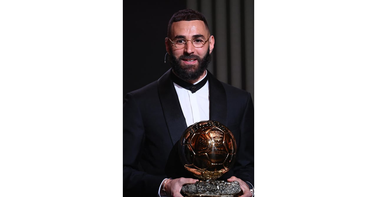 バロンドール受賞ベンゼマの衣装は？見慣れないスタイルは2Pacをオマージュ