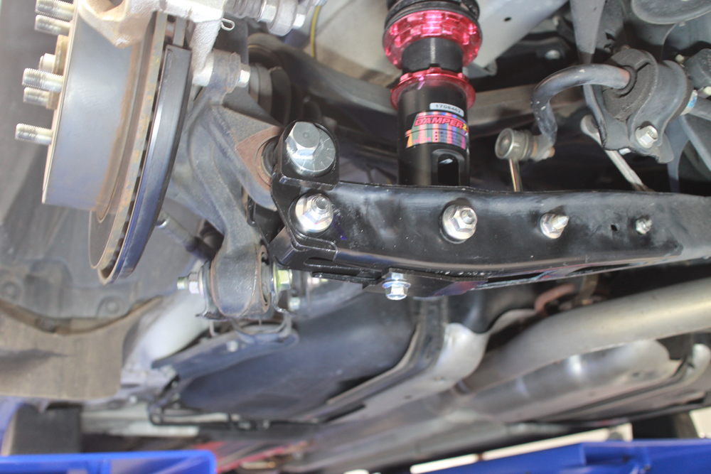 86にブリッツのミラクルキャンバーキットの取付と1G締め付け直しと四輪