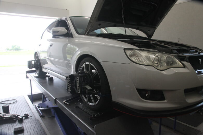 レガシィ BL5 TEIN車高調取り付けと四輪アライメント - カー用品持込