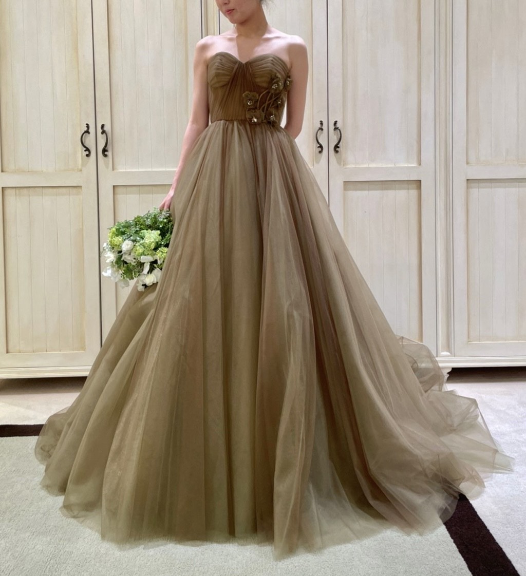 新作カラードレスのご紹介＝Fiore Bianca Original Olive(オリーブ