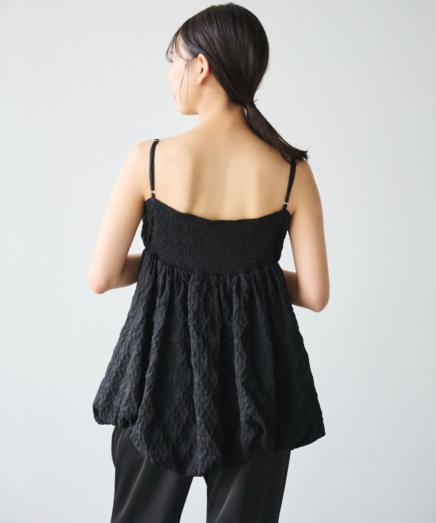 2WAYバルーンブラウス×サテンパンツSET｜PETAL ONLINE（ペタルオンライン）