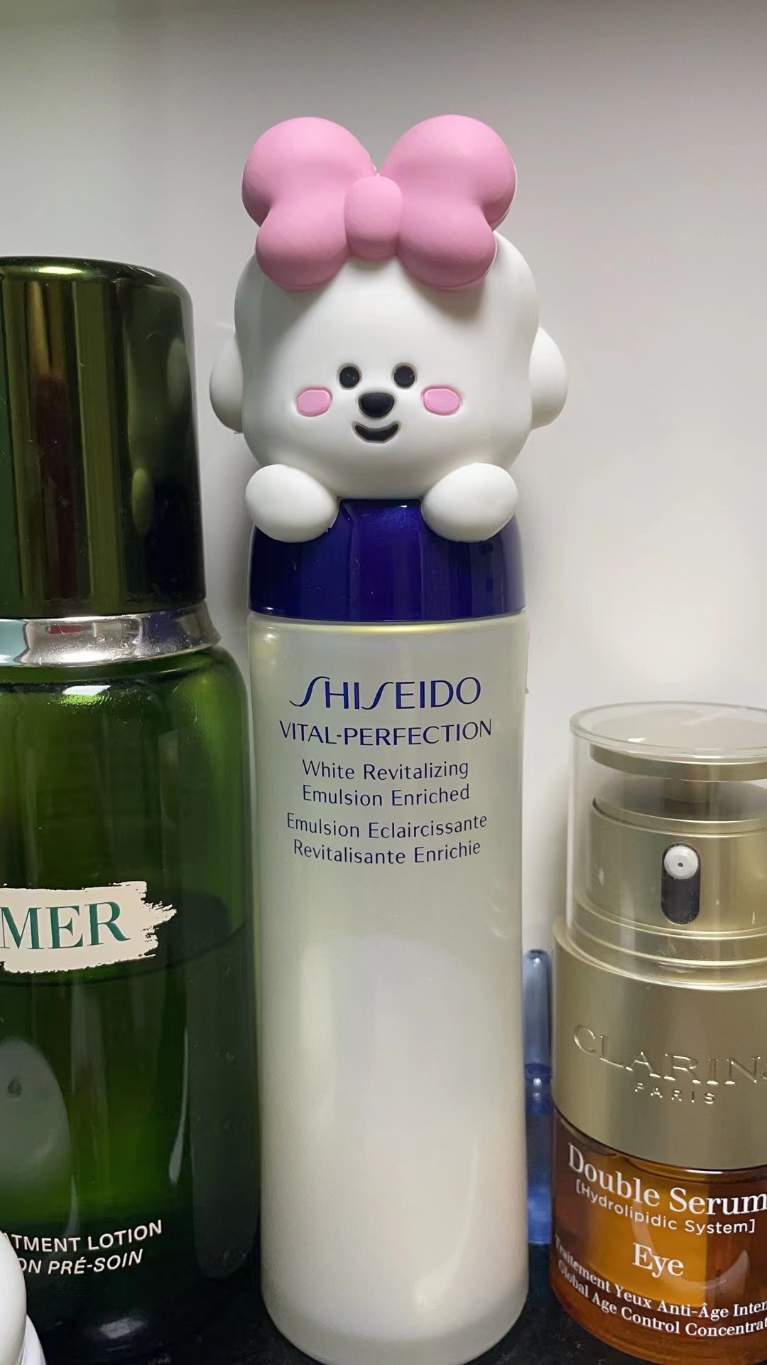 SHISEIDO / バイタルパーフェクション ホワイトRV エマルジョン