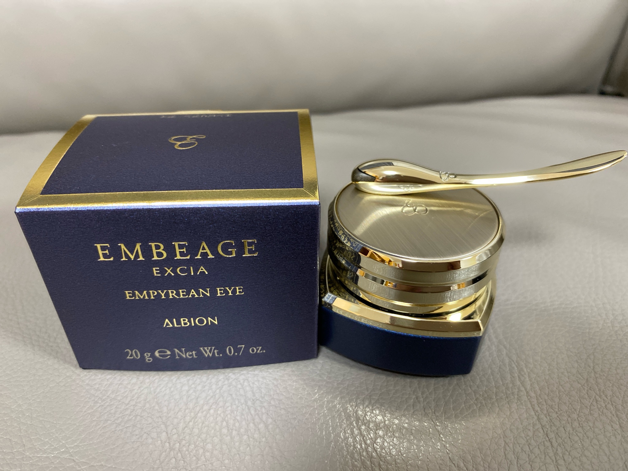 アルビオン / エクシア アンベアージュ エンピリアン アイの公式商品