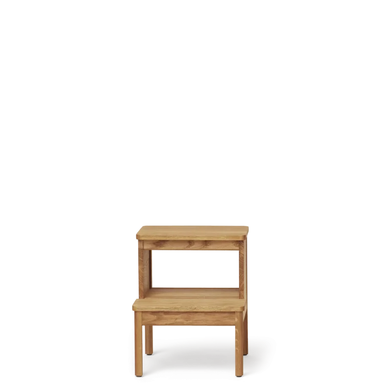 Oak Stepstool: Versatile, Sturdy, and Stylish - Danish Design