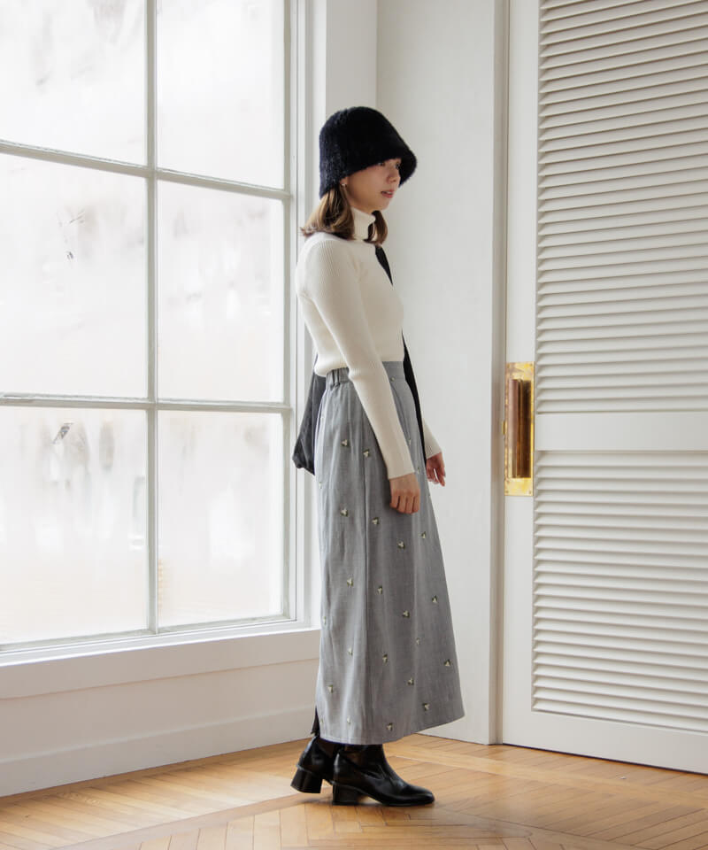 50%OFF】calm embroidery skirt～ｶｰﾑｴﾝﾌﾞﾛｲﾀﾞﾘｰｽｶｰﾄ | flower