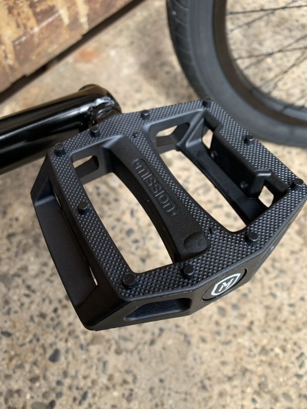 FIEND/TYPE B＋ (FLAT BLACK) - FREEBIRD BMX ONLINESTORE