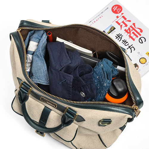 ネ*ウ様 メッセンジャーバッグ voyager by waste 池之端銀革店 △終売【