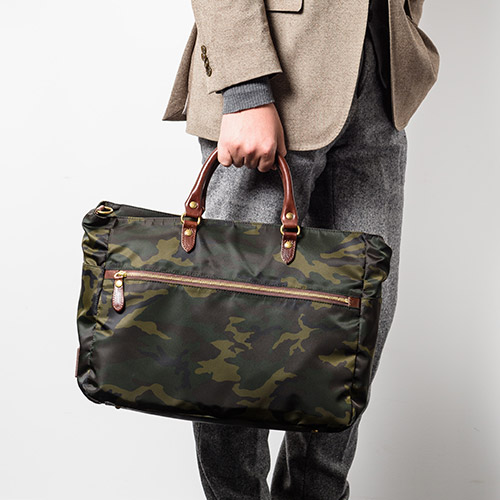 Folna】迷彩ナイロンブリーフバッグ 藤巻百貨店限定モデル | 藤巻百貨店