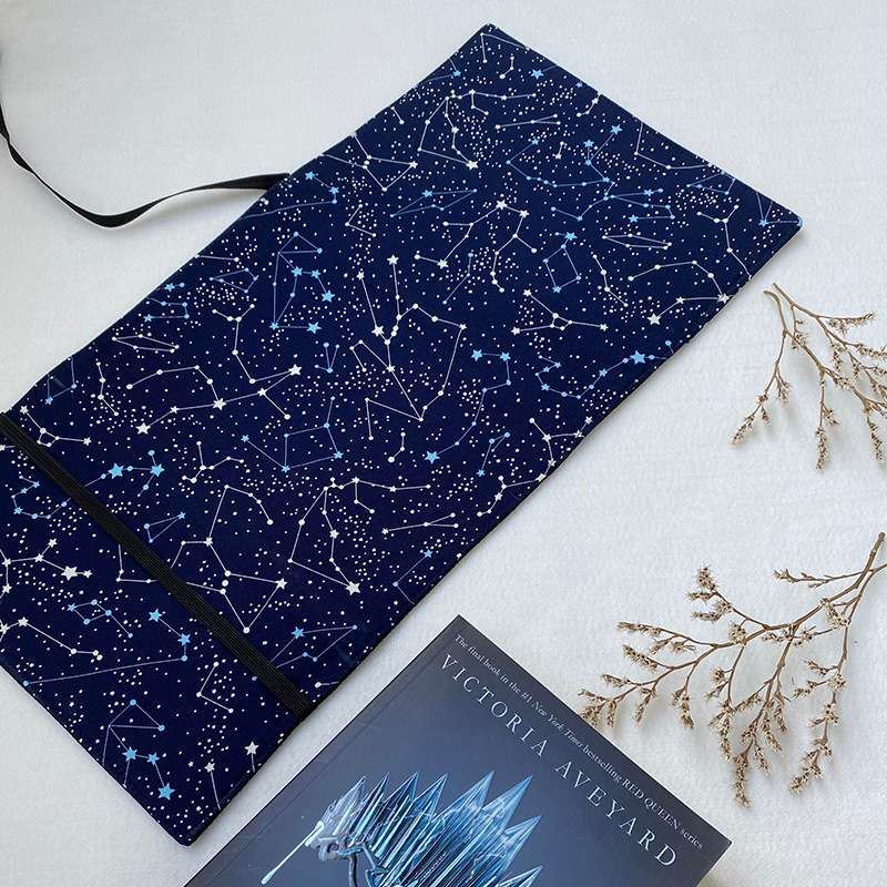 星空の本革手帳カバー A5 夜空 レザー 星座 星と銀河の宇宙柄