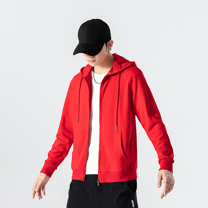 赤のパーカーコーデで毎日が楽しくなるアイテム5選 - 赤コーデ専門通販