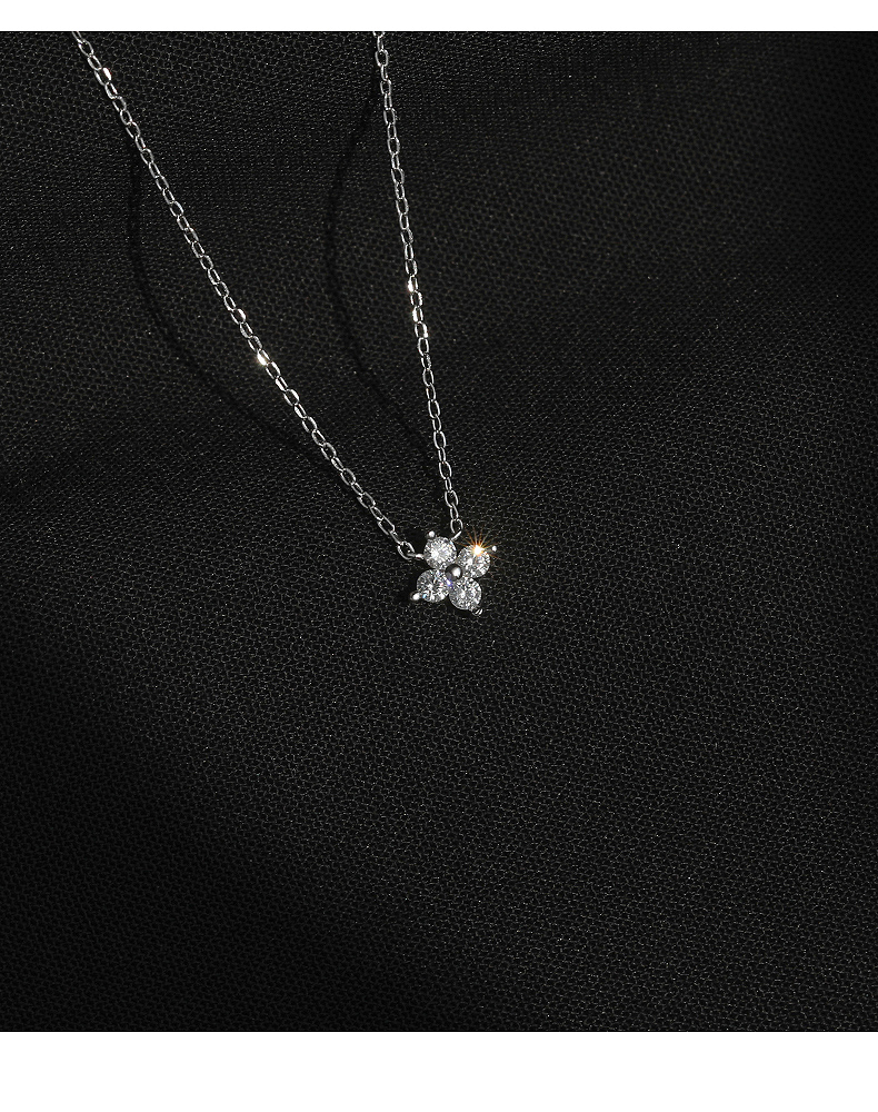 シルバー ネックレス きらめき小花のネックレス レディース|シルバー