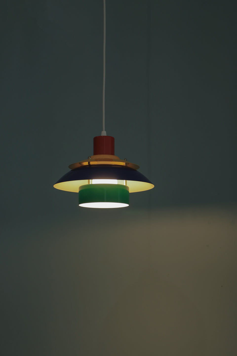 デンマークヴィンテージ ペンダントライト 照明 ポストモダン 北欧