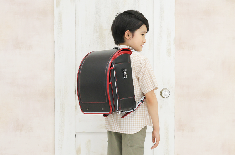 マイフレンド】2027 男の子 ブラック×カーマイン | 6年間使える