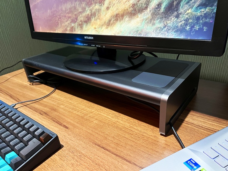 Anker 675 USB-C Docking Station レビュー】デスク周りをスキリ収納