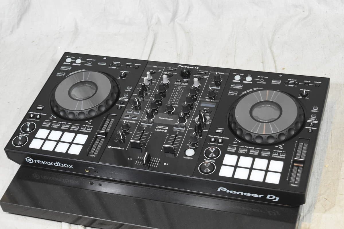 Pioneer/パイオニア DJコントローラー DDJ-800 - 楽器の買取屋さん