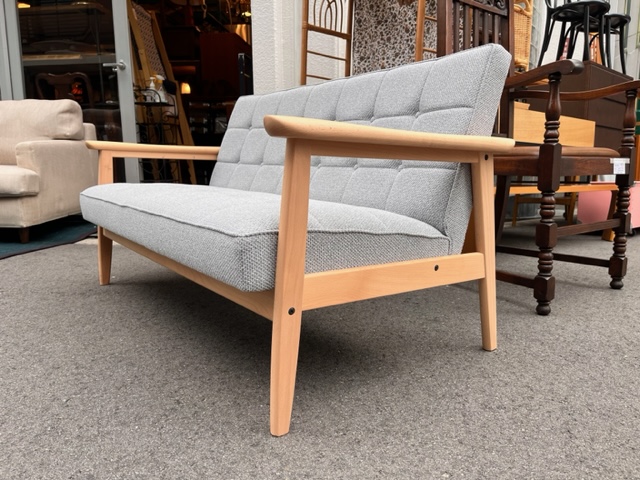 カリモク60／Kチェア／2シーター／ミストグレー | 入荷商品