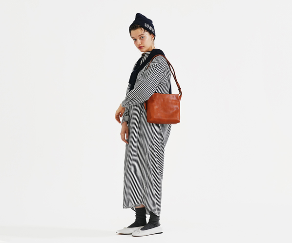 ゴートベーシック ショルダーバッグ｜商品一覧 | 革財布、バッグの