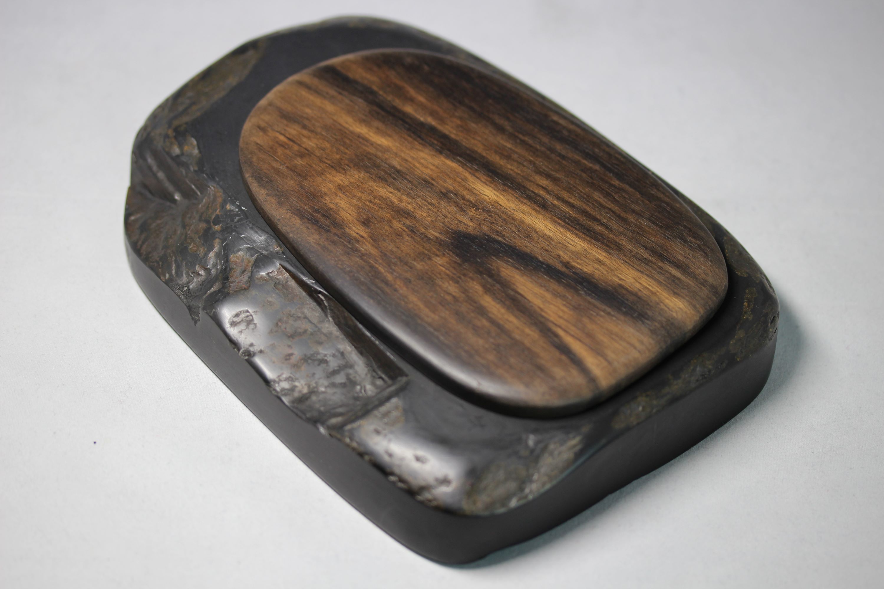 新古美術 玄清堂 | 厳選された美術品を世界遺産「石見銀山」がある島根