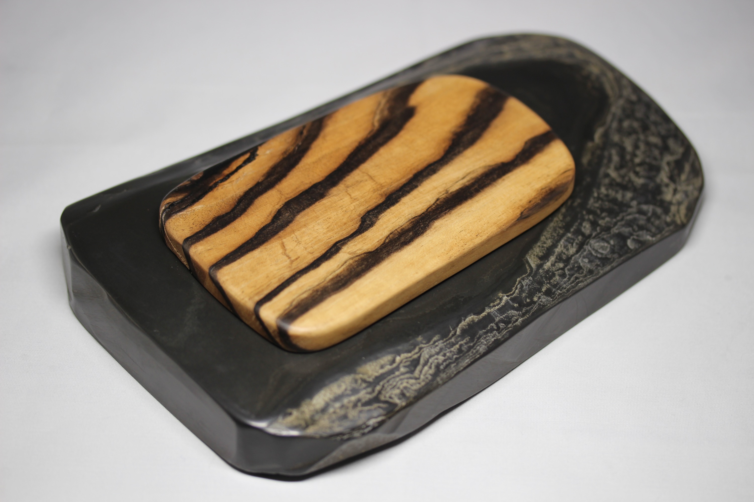 ⭕️デカイ長崎県対馬希少超大型若田硯年輪様な石紋綺麗5kg超え椿竜山