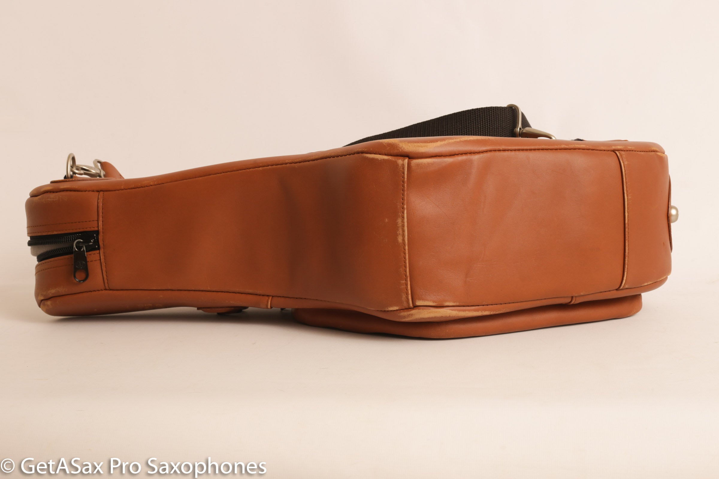 Tan Leather Reunion Blues USA Alto Leather Gig Bag Case – GETASAX