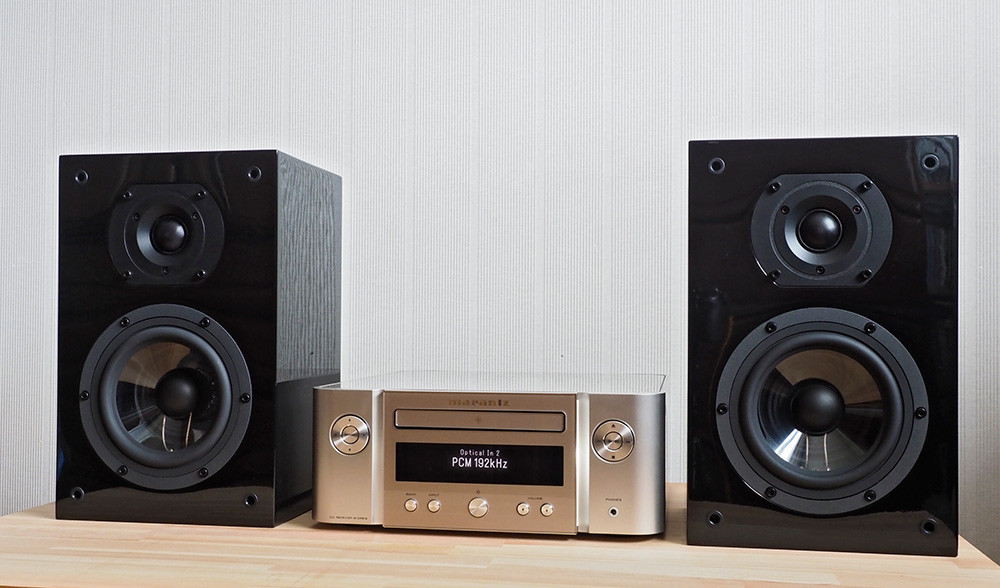 ハイレゾ入門プレーヤーとして実に万能! マランツ「M-CR612」で