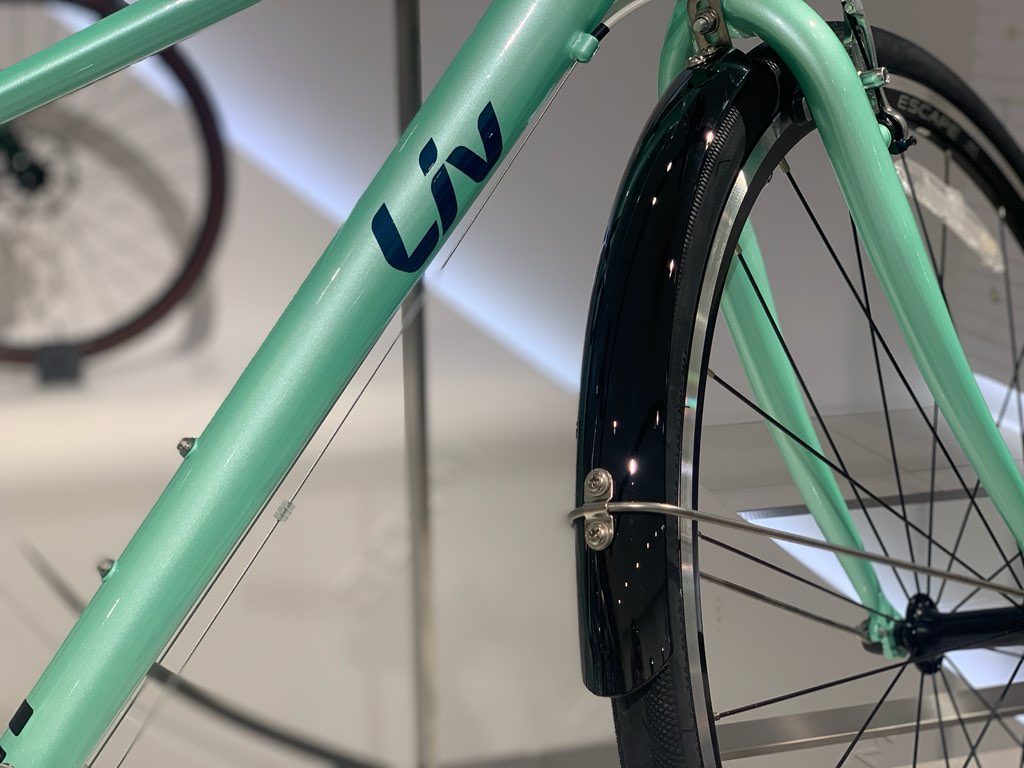 Liv】クロスバイクにこんなパーツ付けられます！ ｜ ジャイアント