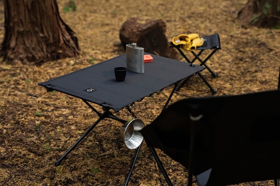 タクティカルテーブル／ヘリノックス | アウトドア用品 | DAILY TOOLS