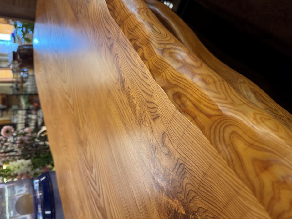 屋久杉良光明杢座卓（テーブル）175 | 屋久杉テーブル | 屋久杉堂