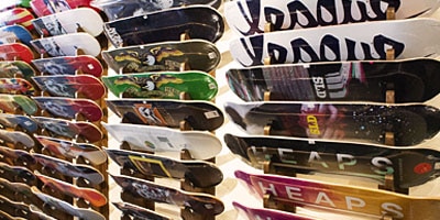 KROOKED】 Ronnie Sandoval PEACE SIGN 9.81インチ クルキッド