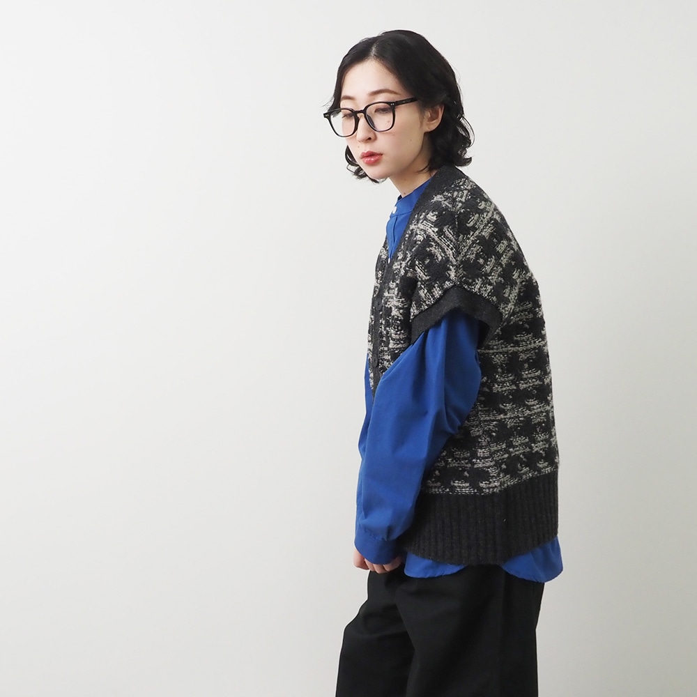 NARU(ナル) シルクネップミックス千鳥ブークレー リバーシブルニット