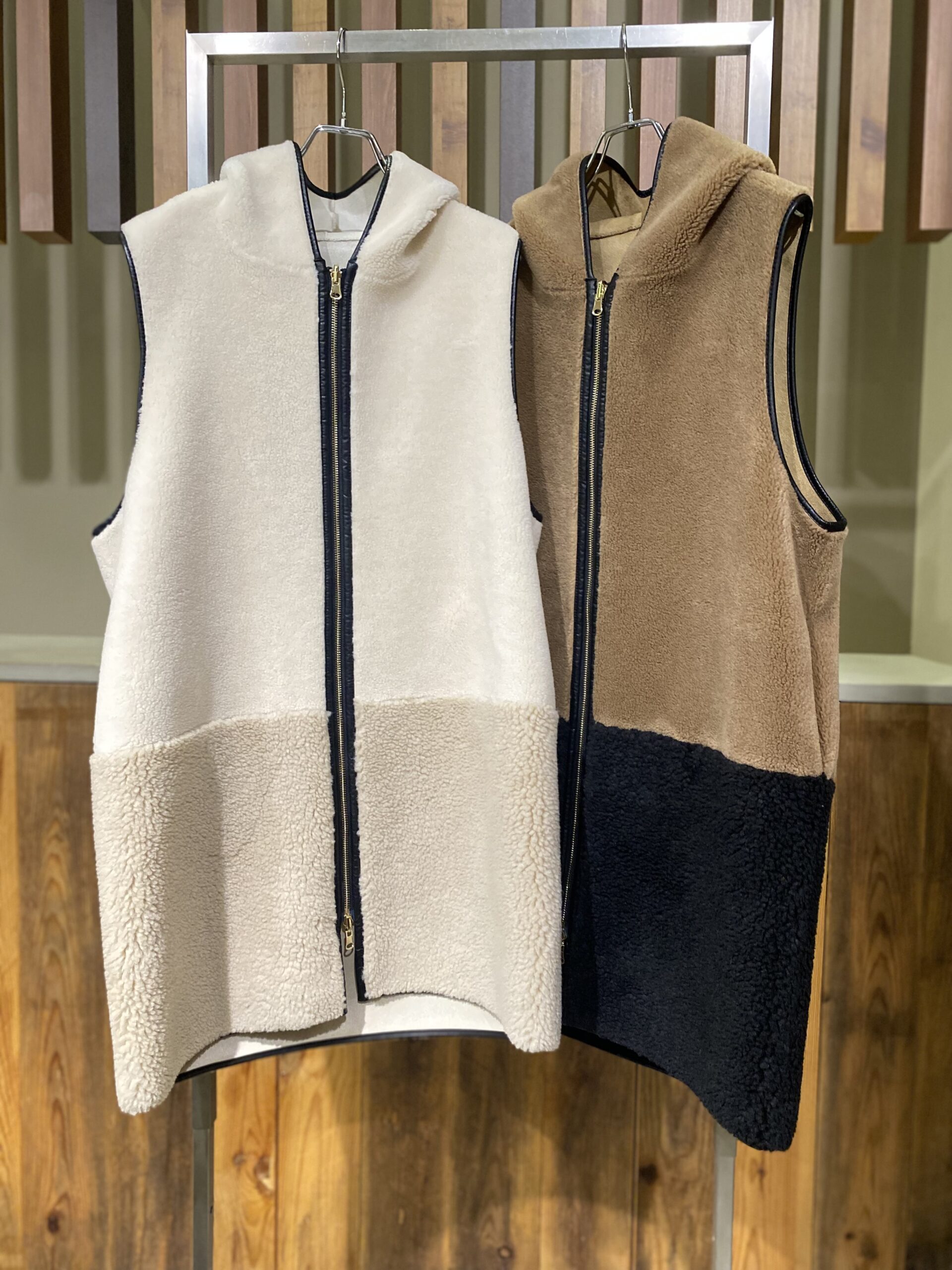 リバーシブルで2パターン楽しむ！【RISLEY】バイカラーボアベスト