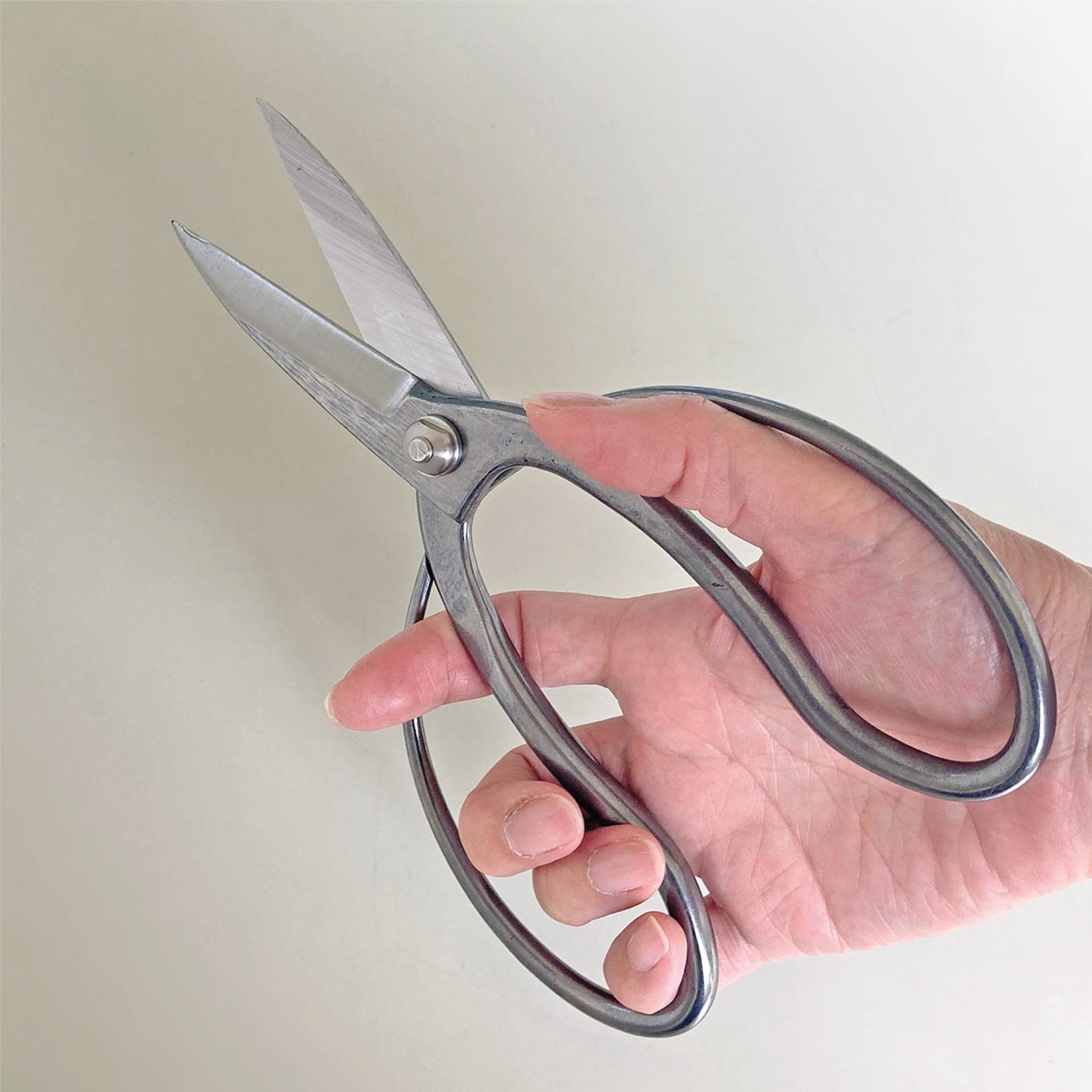 3525 - キンボシ株式会社