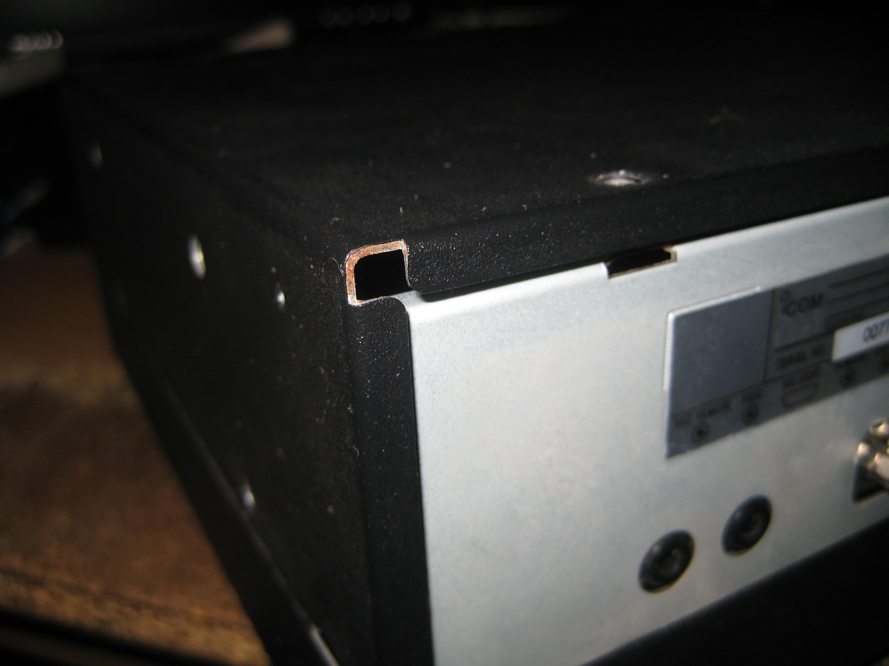 Upgrading an Icom IC-R75 with the CR-282 High Stability OCXO Unit