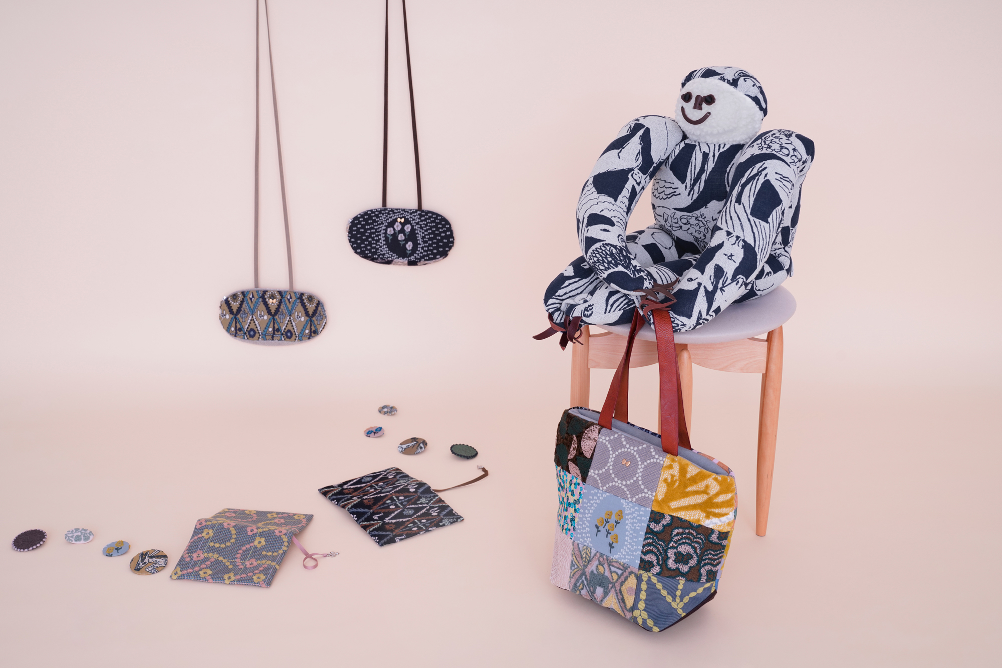 minä BALLOON vol. 025 「happiece！」12月6日〜 - minä perhonen