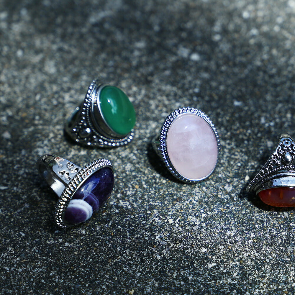 550096 大粒天然石リング – gravity