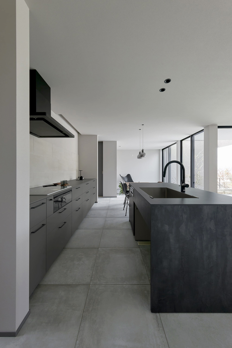 CASE 170 | GRAFTEKT -グラフテクト- | 家具のようなキッチン