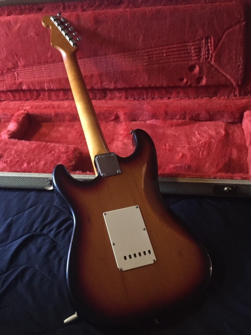 1990 Fender USA American Vintage 62 Stratocaster / 3TS: Guitars